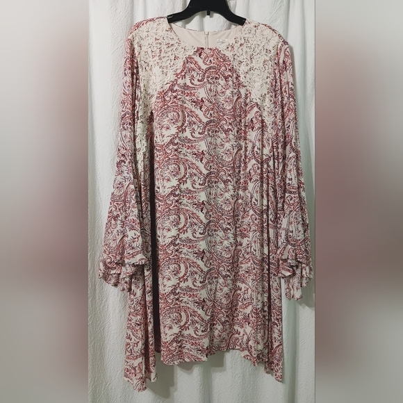Cato Dresses & Skirts - CATO Paisley Print Dress, Size 22/24W